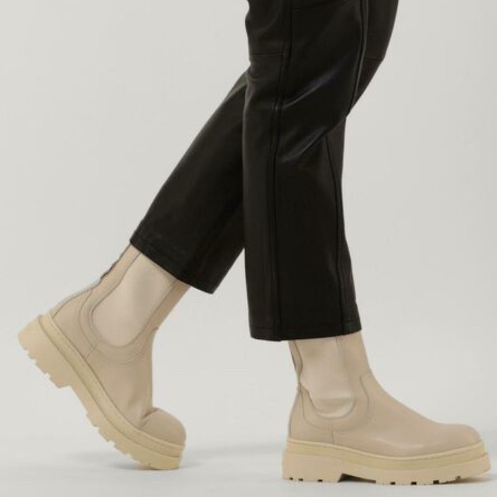 NWT Scotch & Soda Aubri Chelsea Boots Size 6/EU 37